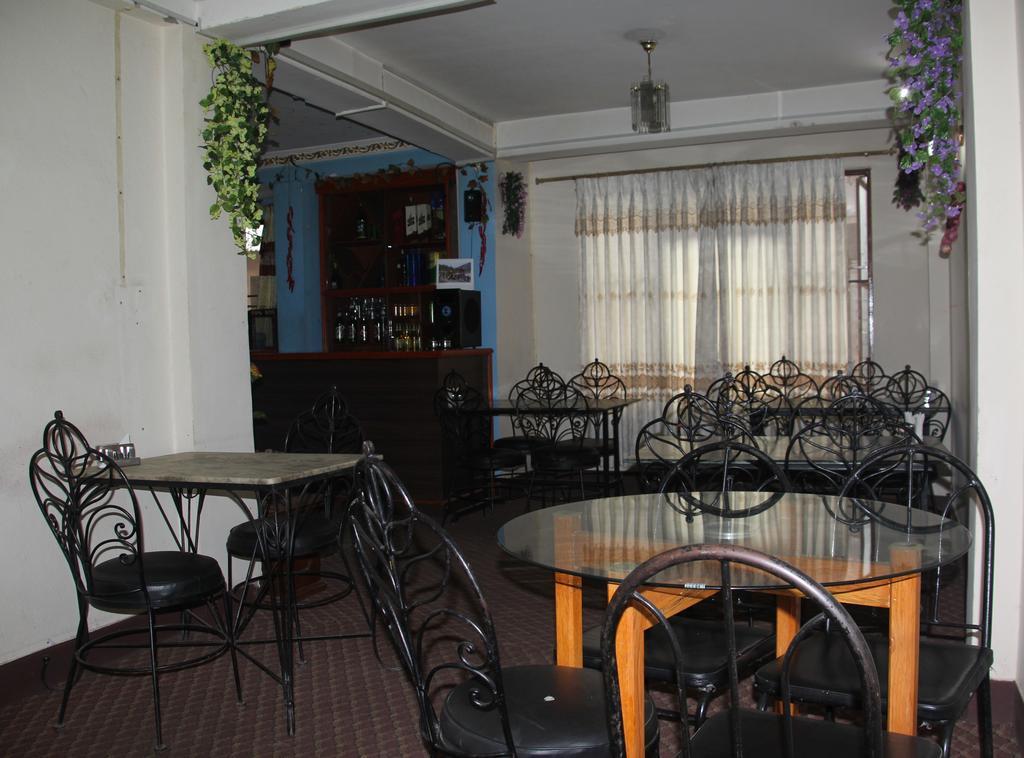 Hotel Api Kathmandu Exterior foto